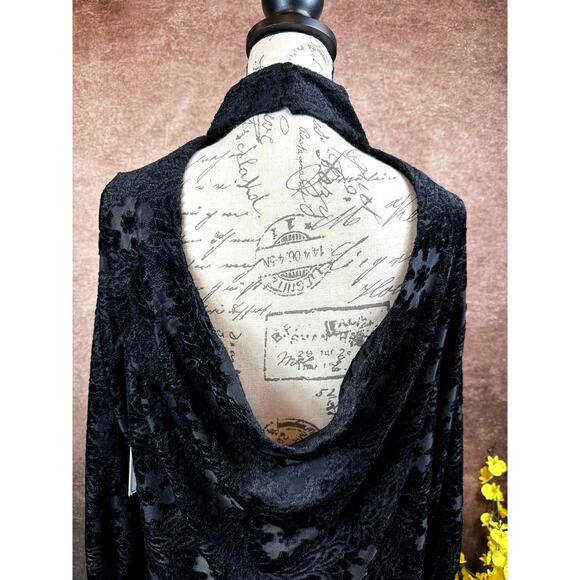 1. State High Neck Open Back Long Sleeve Blouse Rich Black M - Picture 2 of 16